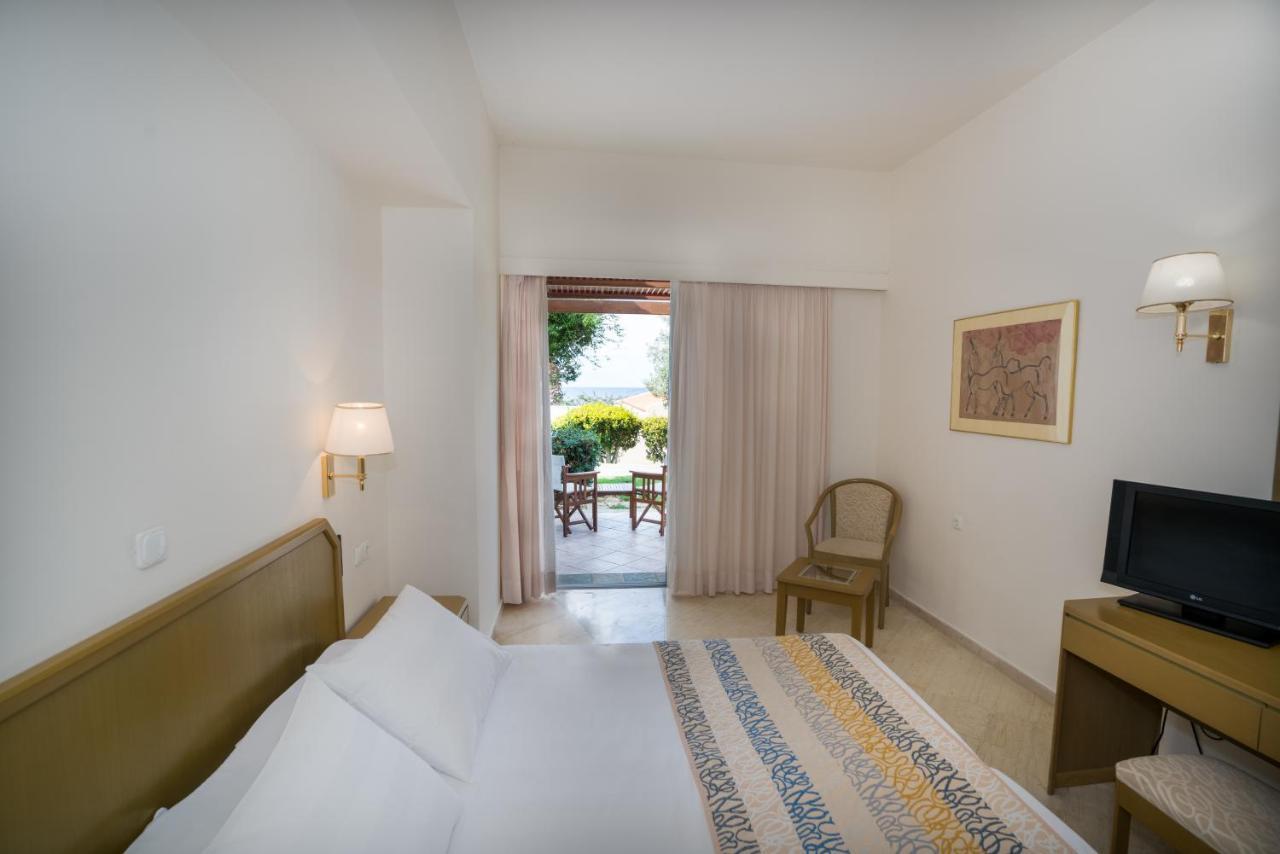 Hotel Iberostar Waves Creta Panorama & Mare Lavris Esterno foto